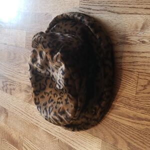 (OS) Pacific Brim Leopard Print Faux Fur Retro Fashion Hat Mid-Century Vintage